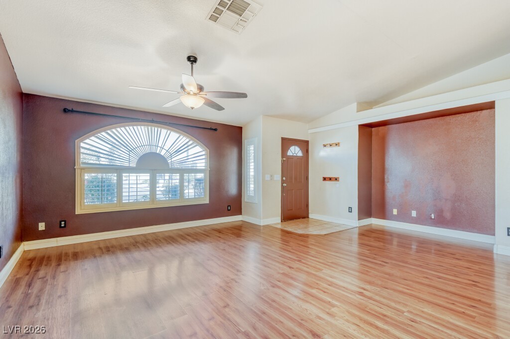 1883 Silver Breeze Avenue