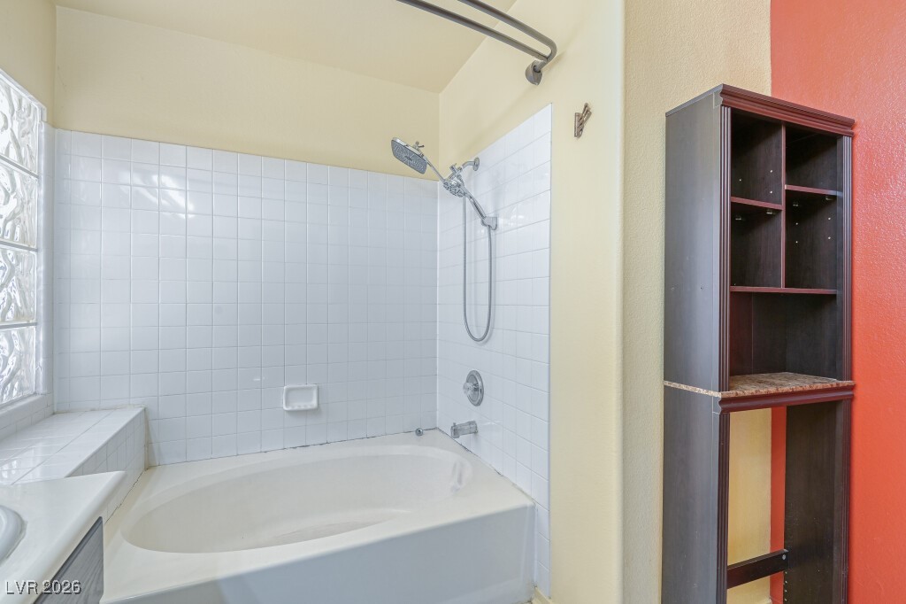 1883 Silver Breeze Avenue