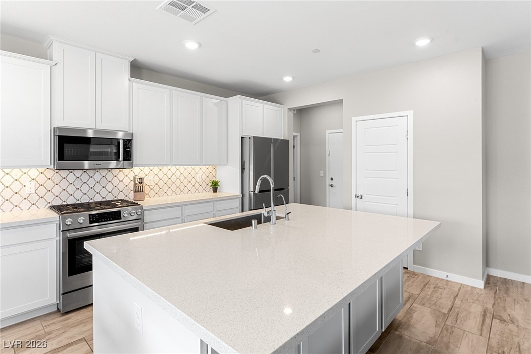 194 Viento Ridge Street