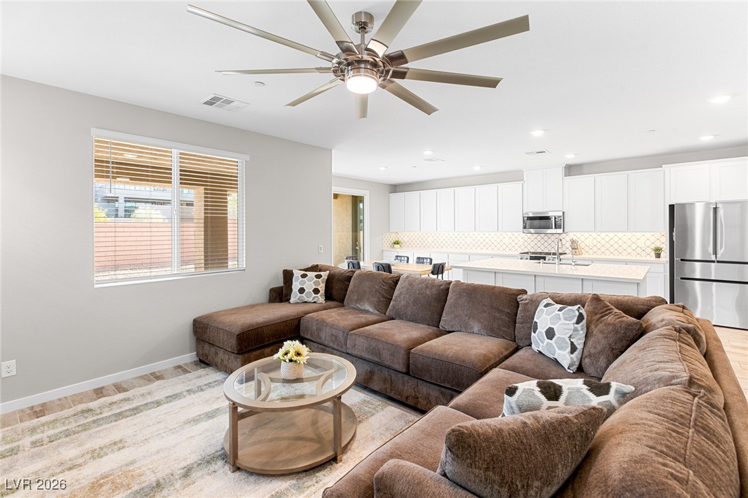 194 Viento Ridge Street