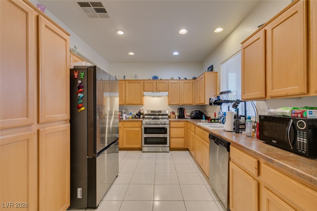 10504 El Cerrito Chico Street