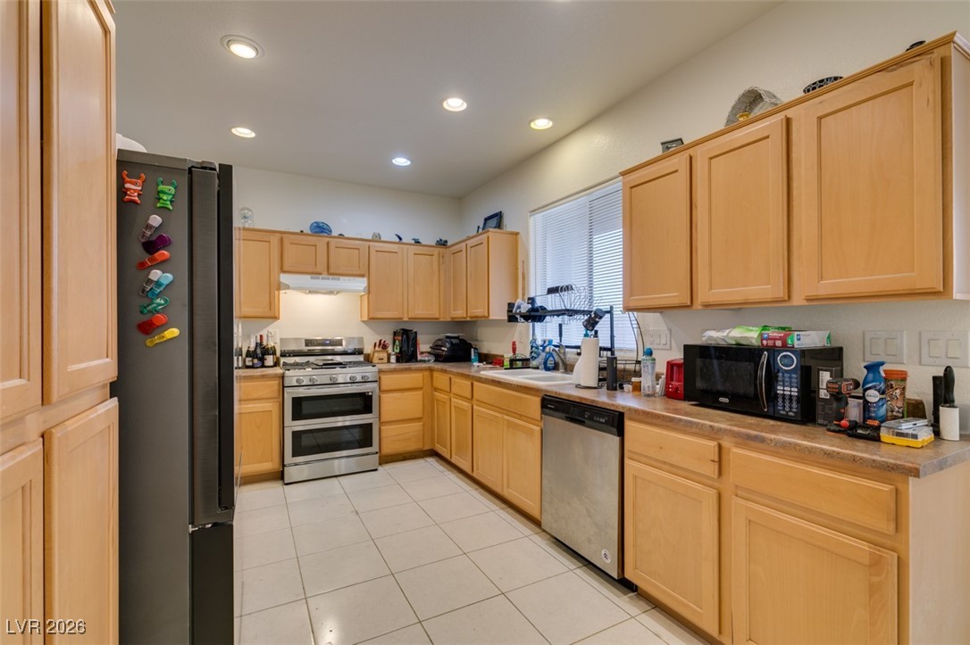 10504 El Cerrito Chico Street