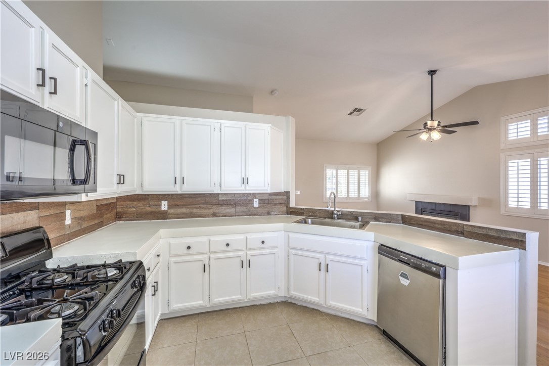 213 Sea Bluff Drive