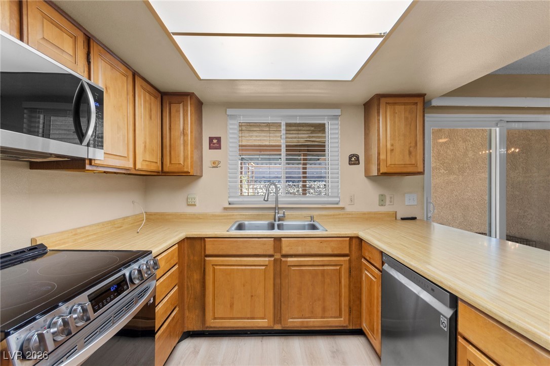 1422 Calmview Place