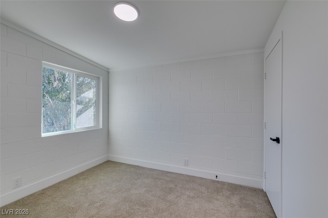 1914 La Vante Avenue