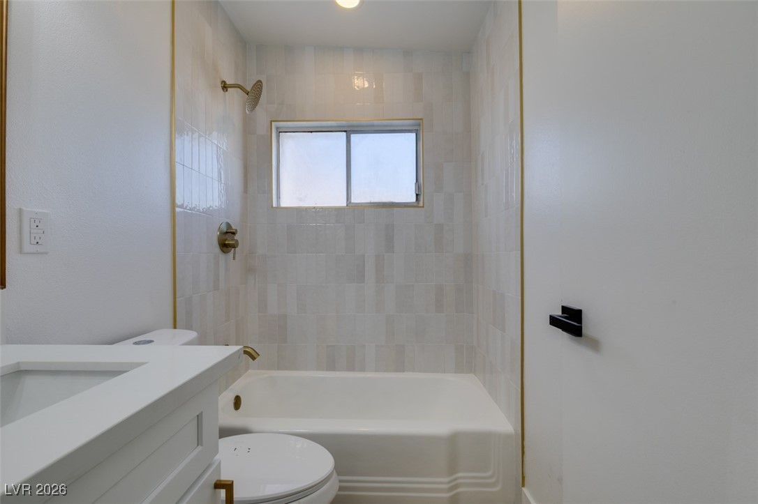 1914 La Vante Avenue