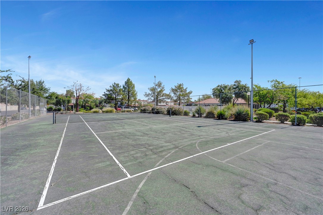 1016 Willow Tree Drive B