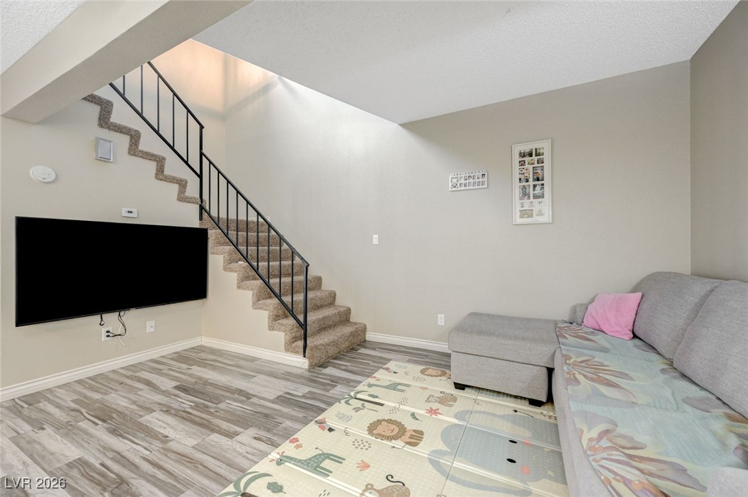 1016 Willow Tree Drive B