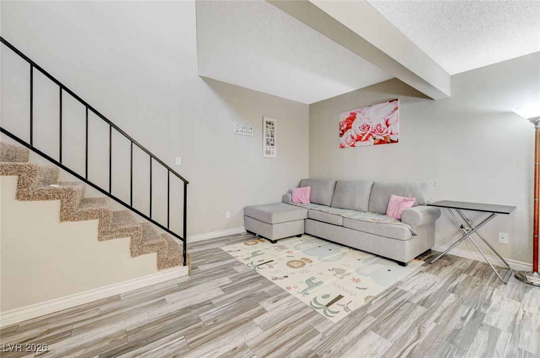 1016 Willow Tree Drive B