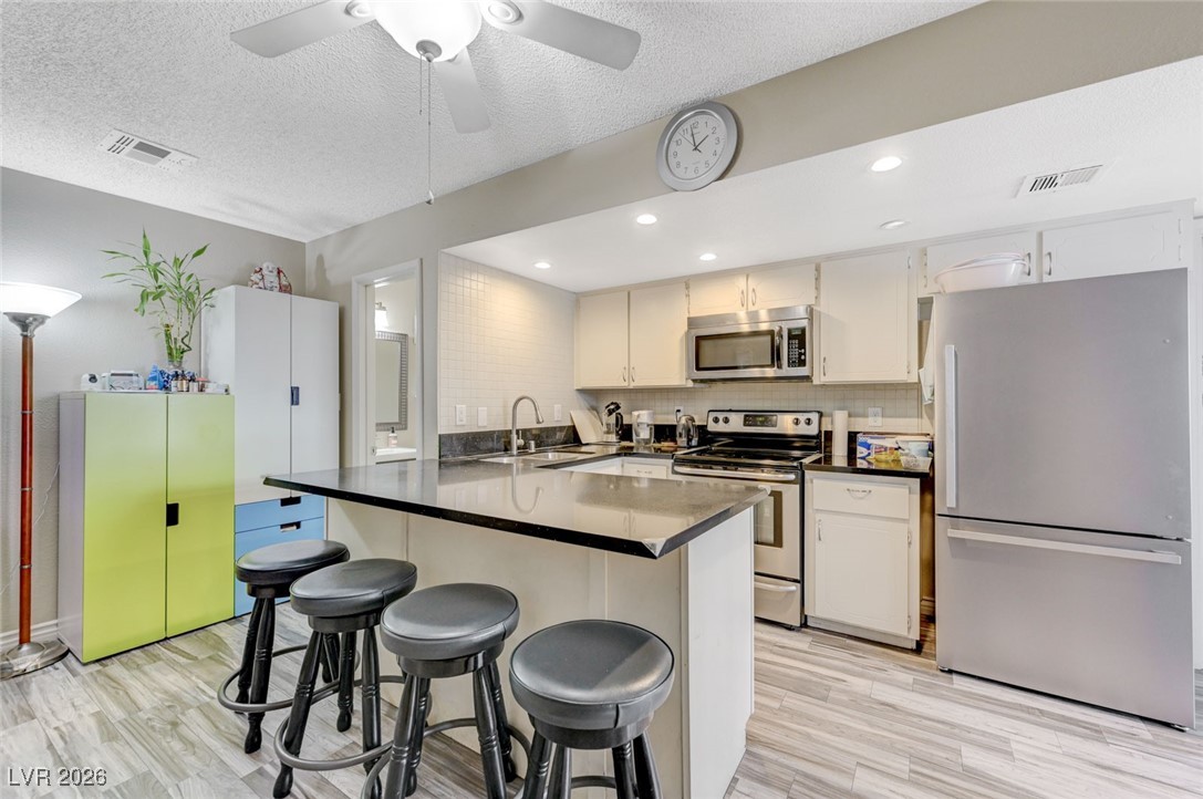 1016 Willow Tree Drive B