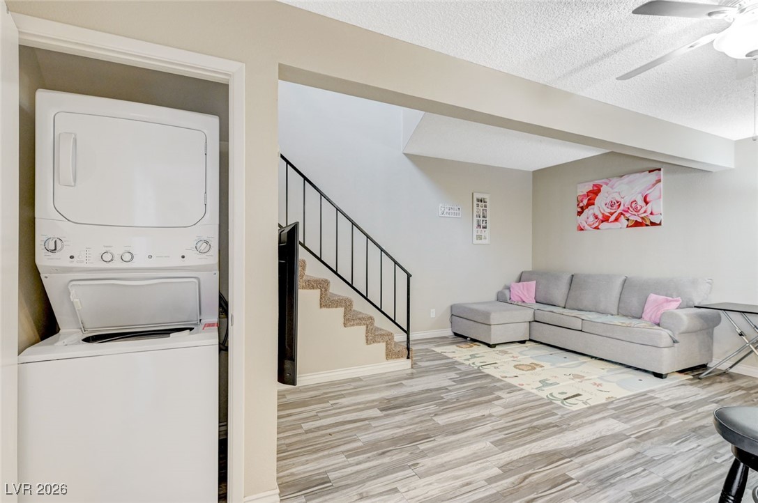 1016 Willow Tree Drive B