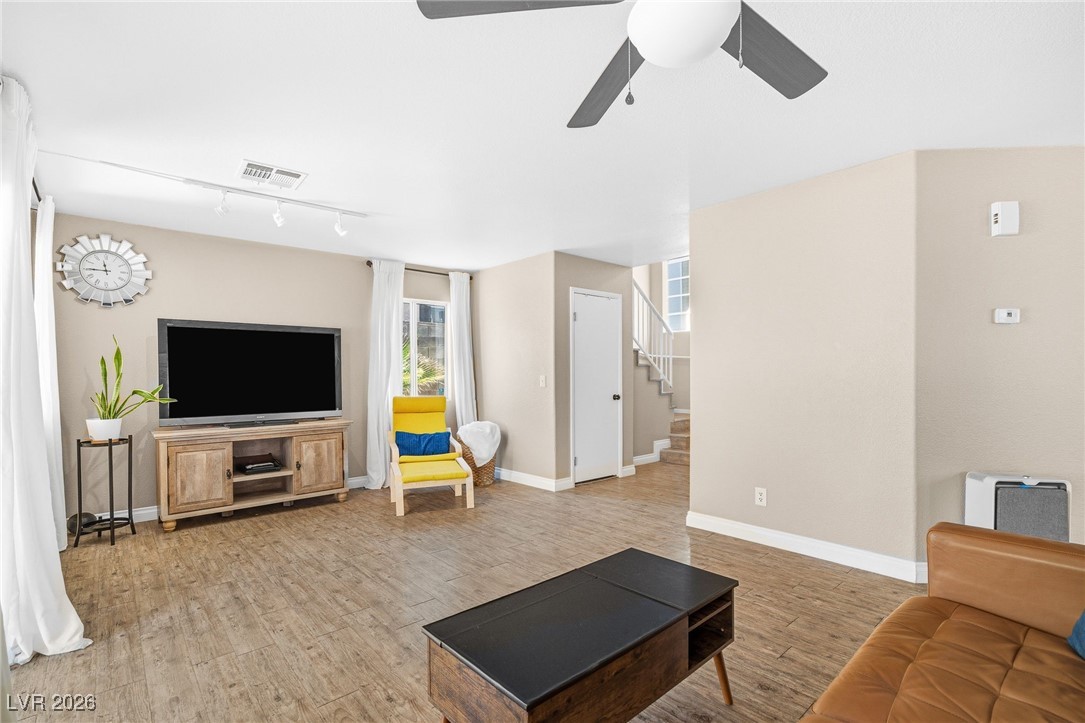 6374 Horizon Ridge Court