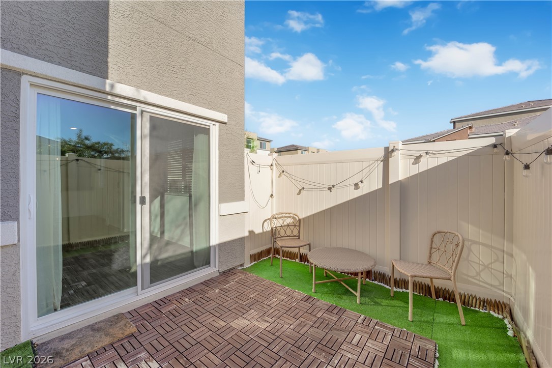 2872 Atomic Tangerine Way 1