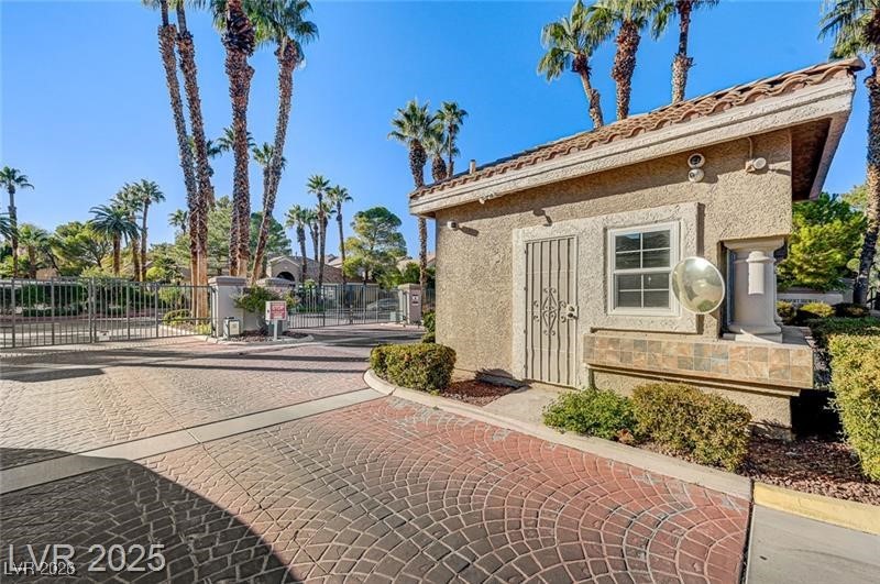 2608 Seashore Drive