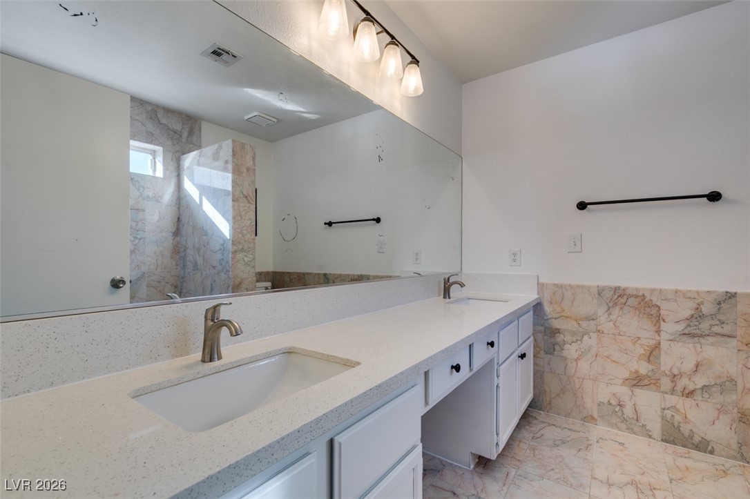 7221 East Carey Avenue