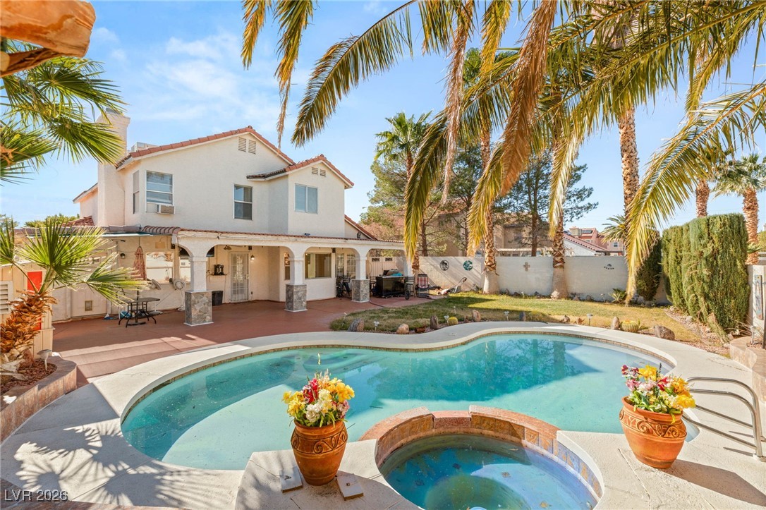 1542 Champagne Circle