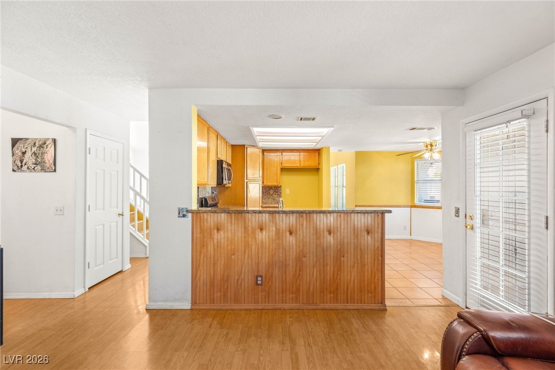 1542 Champagne Circle