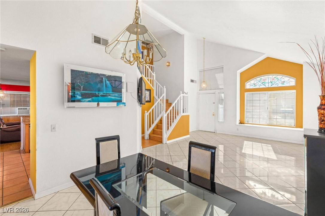 1542 Champagne Circle