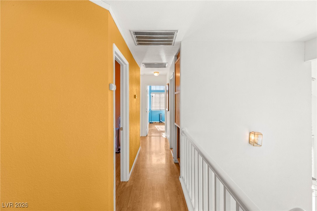 1542 Champagne Circle