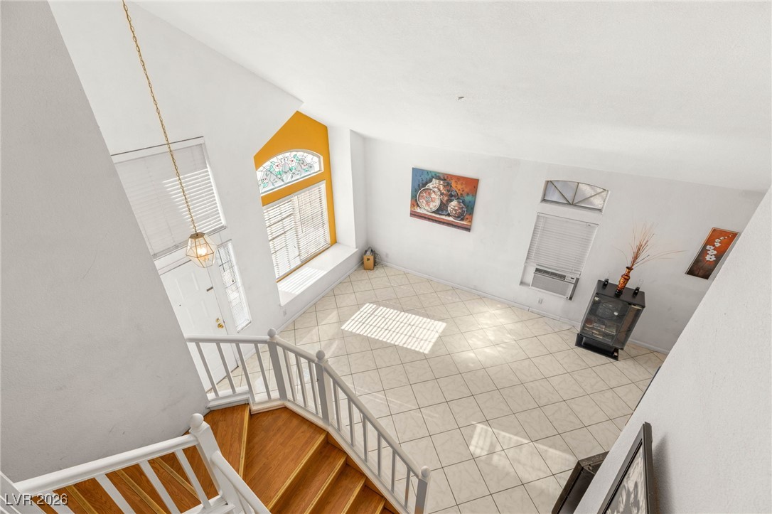 1542 Champagne Circle