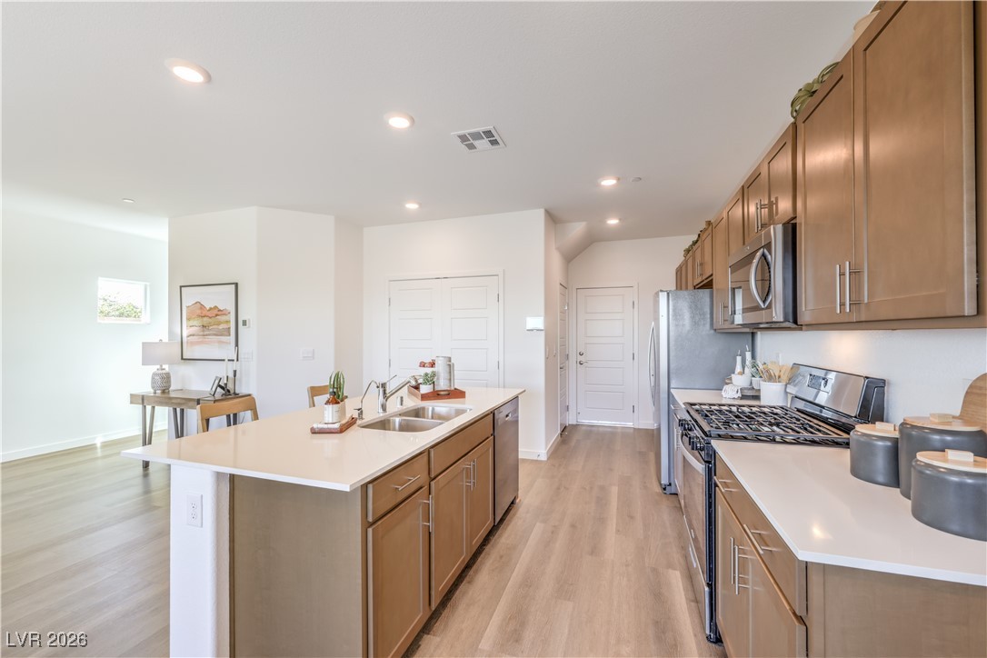 9371 AVA HATHAWAY Street 5