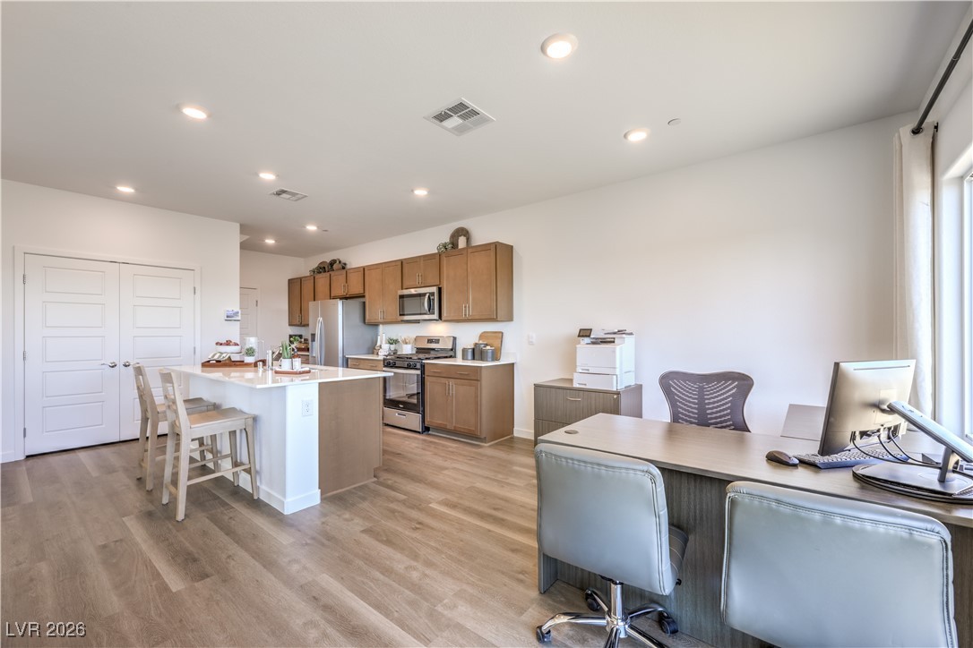 9371 AVA HATHAWAY Street 5