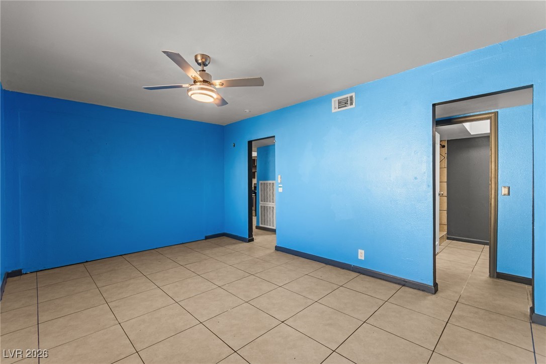 3719 Centennial Circle