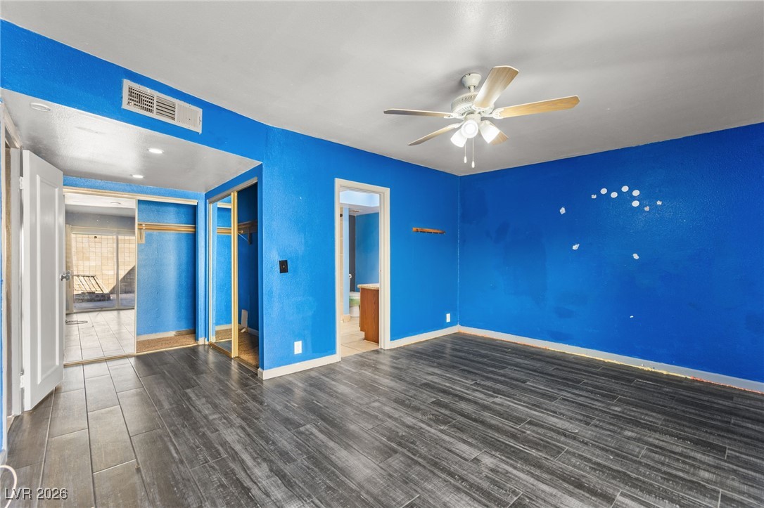 3719 Centennial Circle