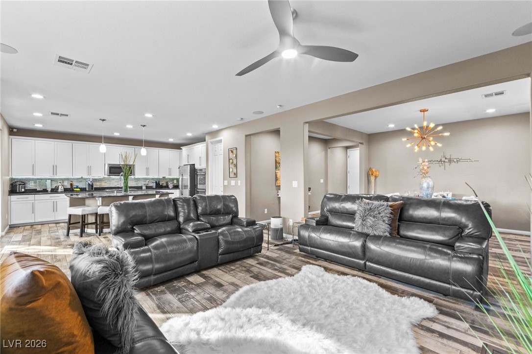 4004 Elegant Alley Court