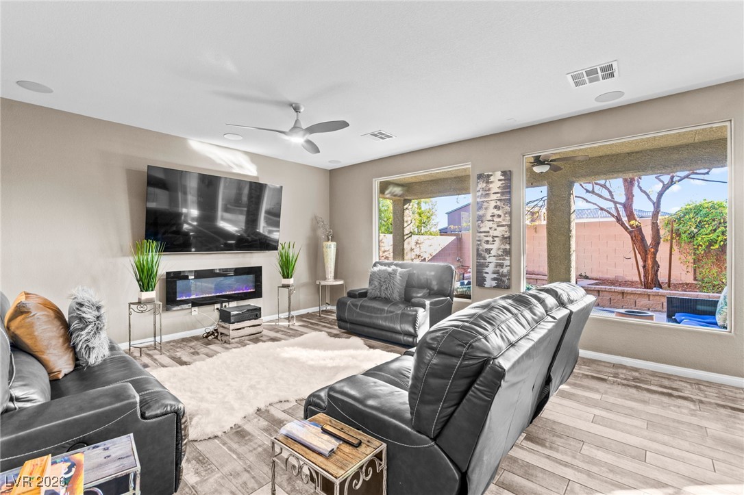 4004 Elegant Alley Court