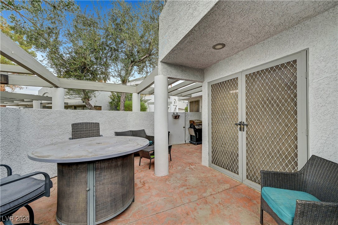 5611 Vineyard Lane 10