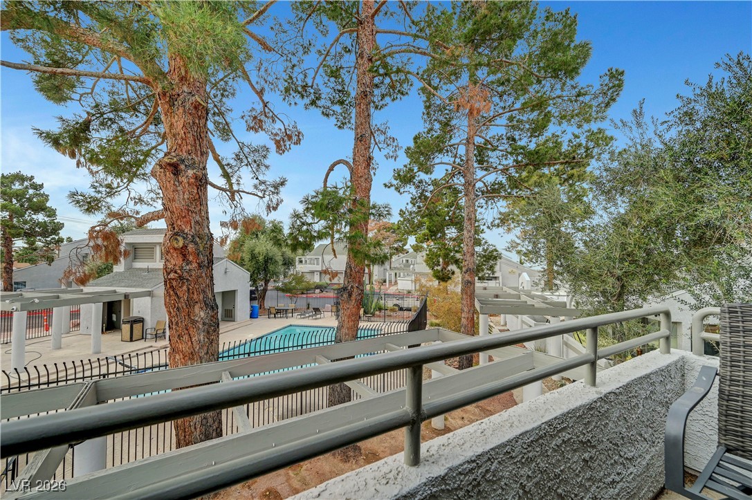5611 Vineyard Lane 10