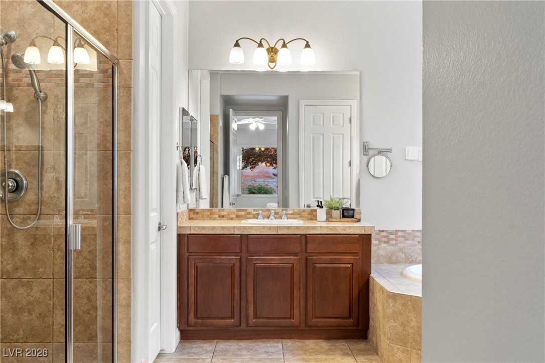 11304 Asilo Bianco Ave