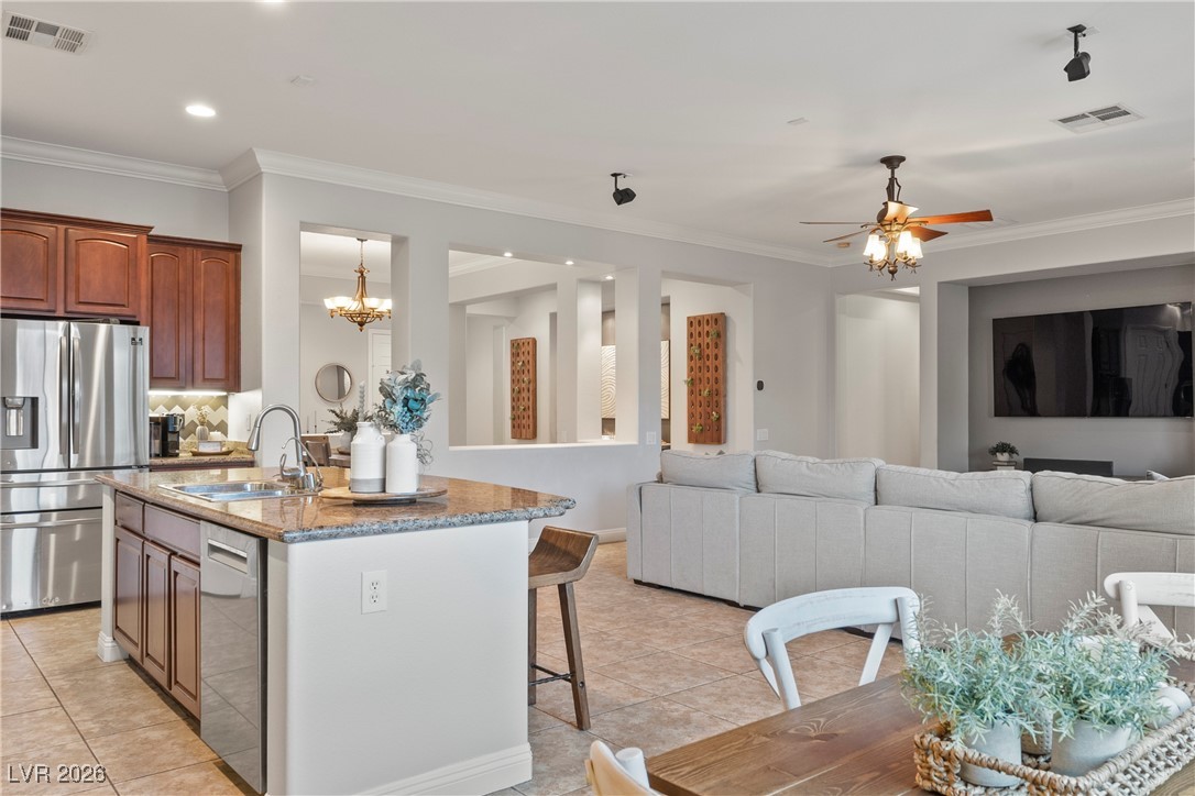 11304 Asilo Bianco Ave