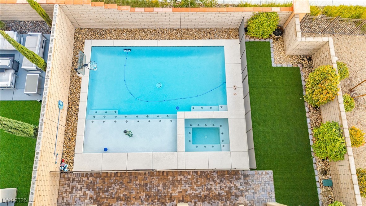 11858 Corenzio Avenue