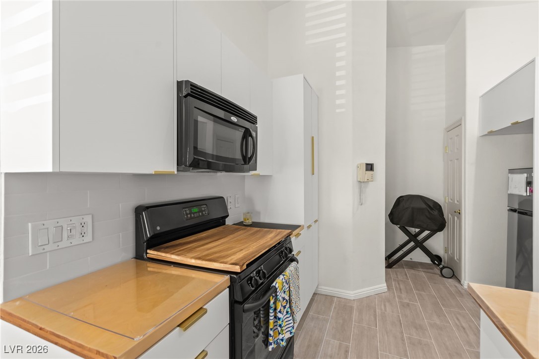 9116 Bushy Tail Avenue 101