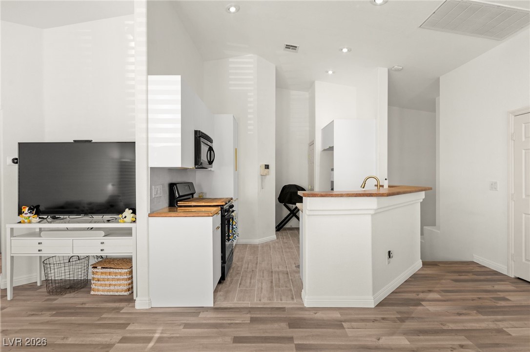 9116 Bushy Tail Avenue 101