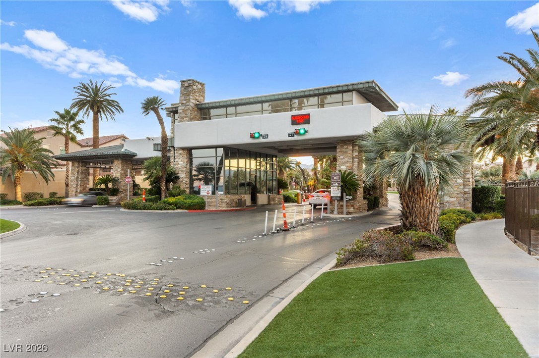 165 Honors Course Drive