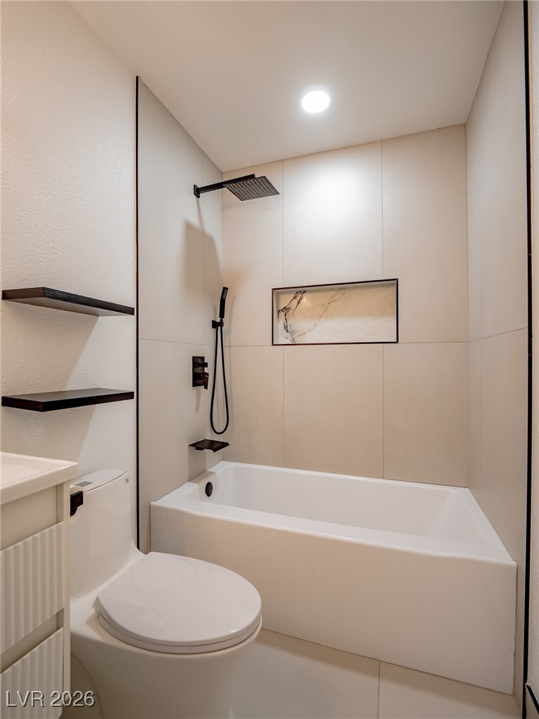 4356 Cloverhill Court