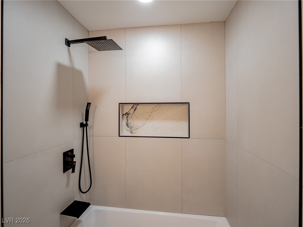 4356 Cloverhill Court