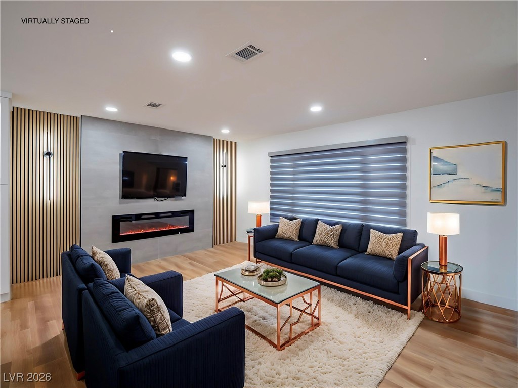 4356 Cloverhill Court