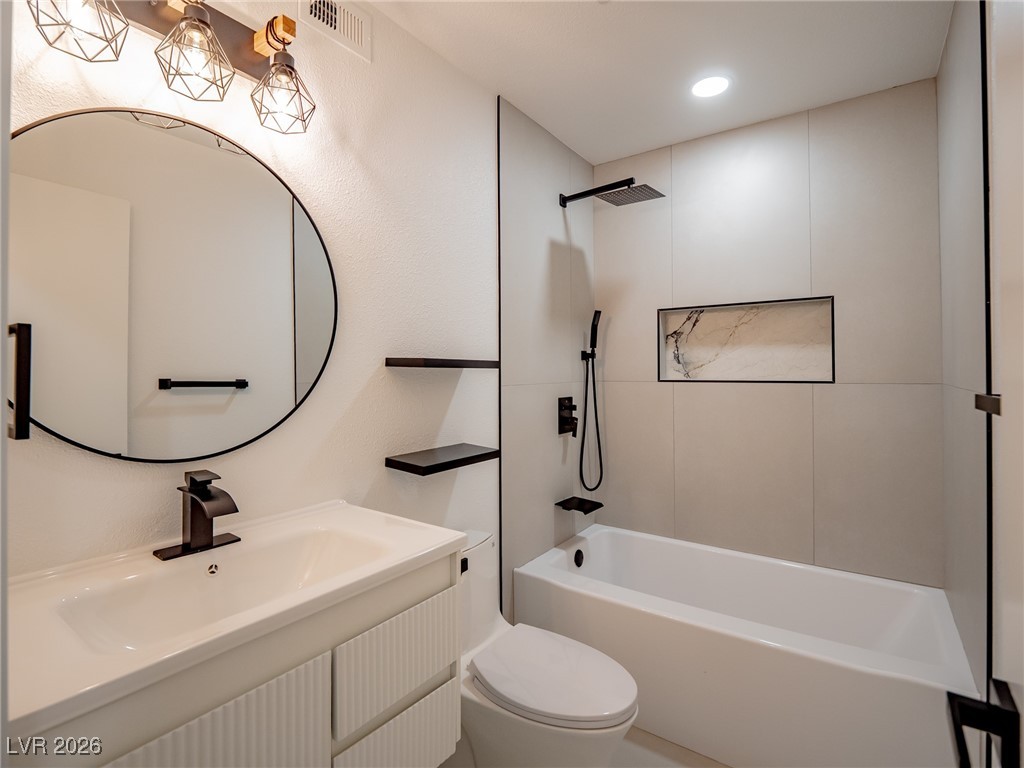 4356 Cloverhill Court