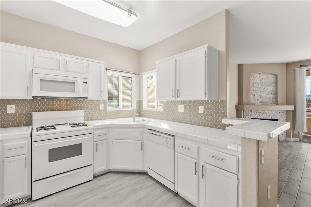 1405 South Nellis Boulevard 2094