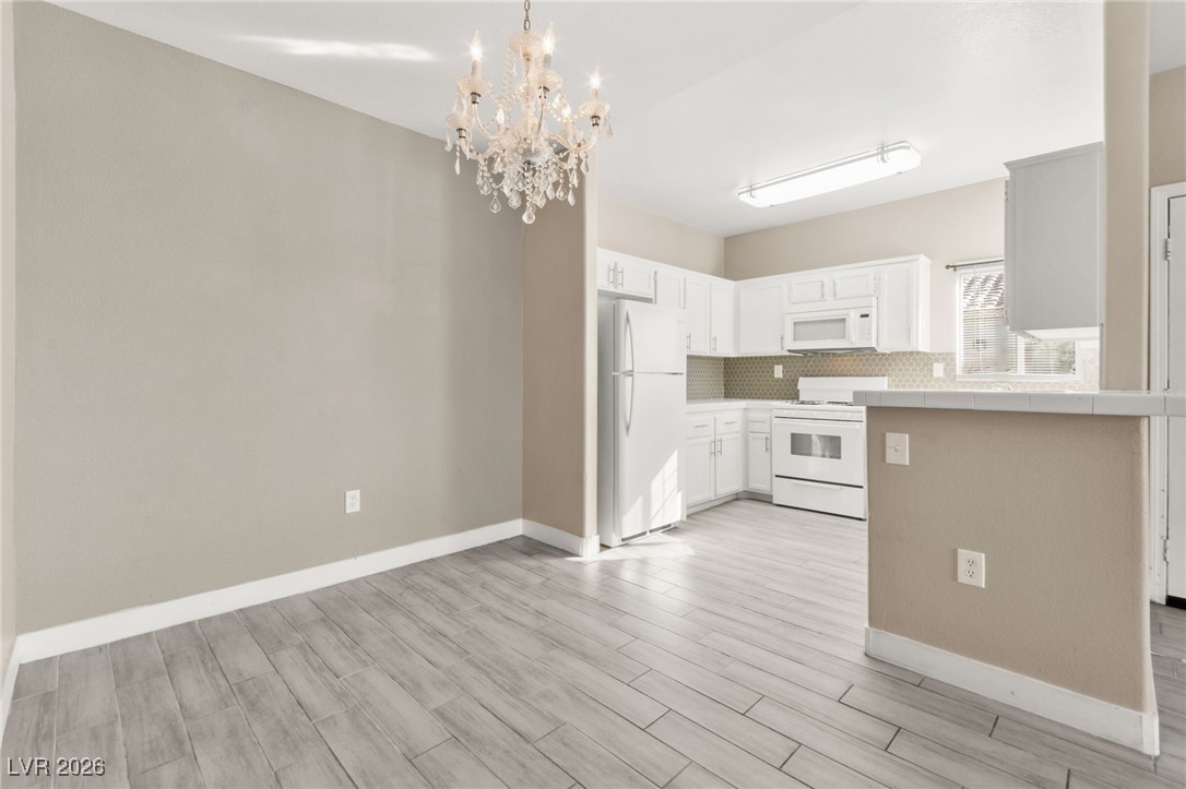 1405 South Nellis Boulevard 2094