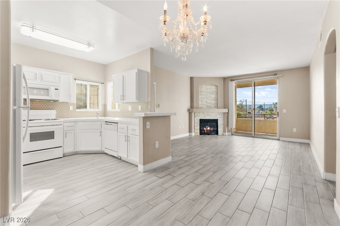 1405 South Nellis Boulevard 2094