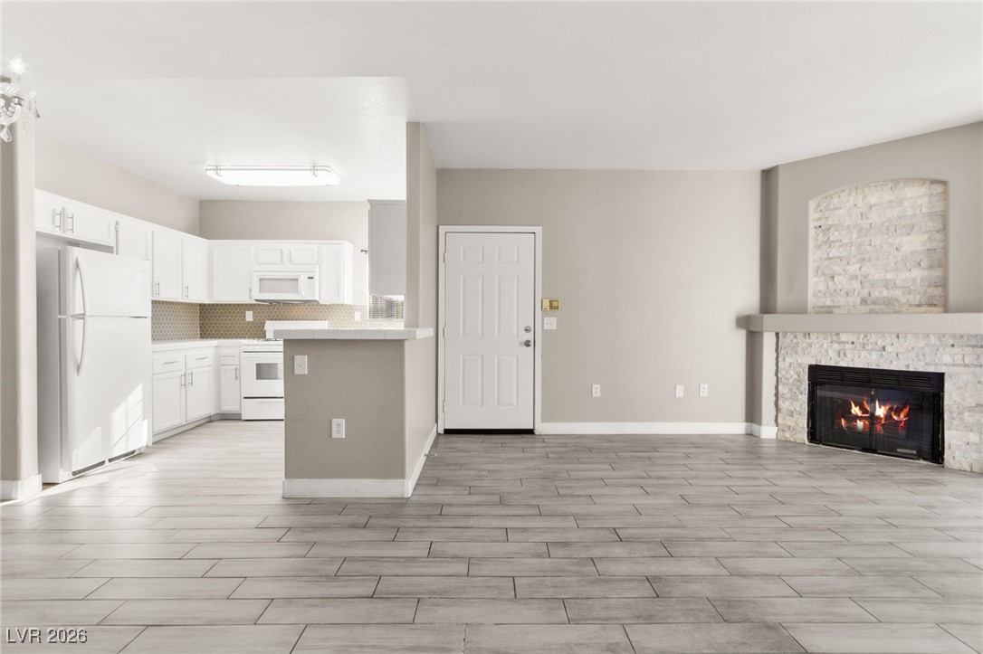 1405 South Nellis Boulevard 2094