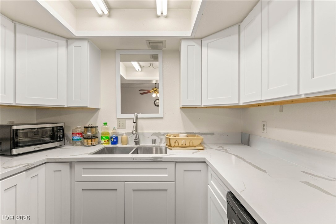 5171 Caliente Street 131