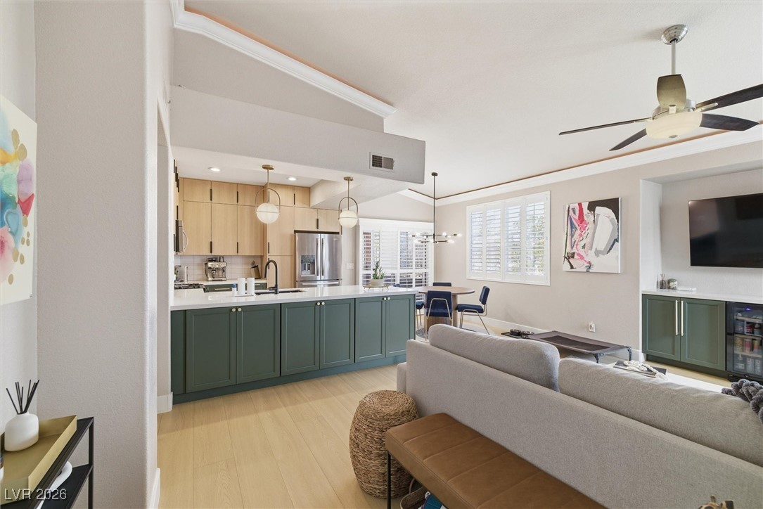 7700 Constanso Avenue 203