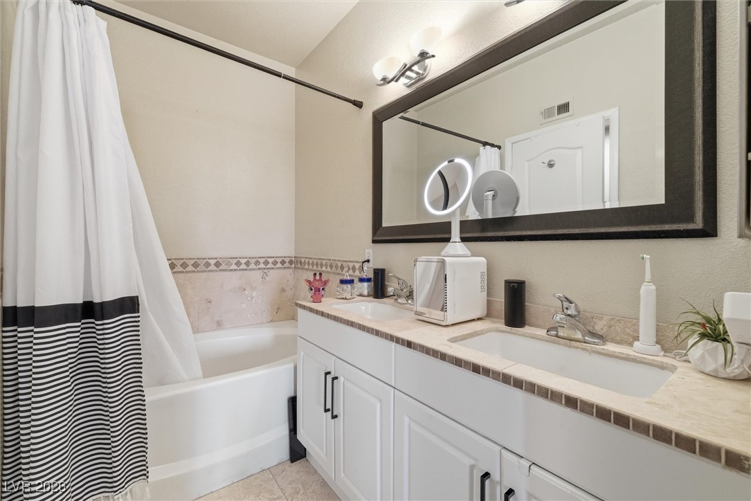 7700 Constanso Avenue 203