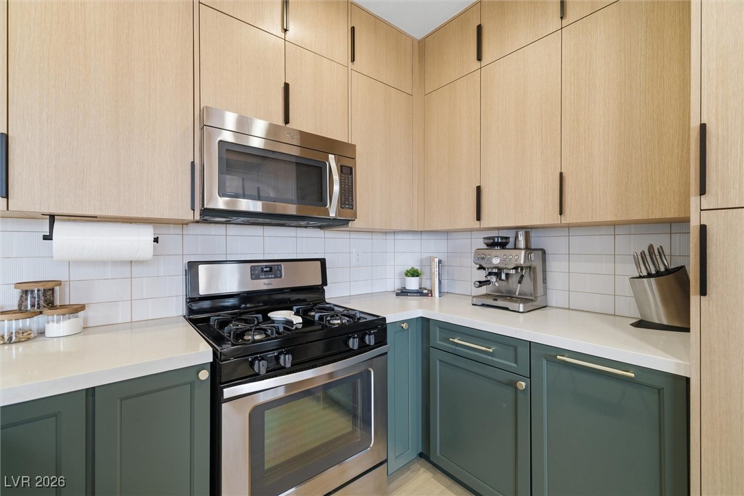 7700 Constanso Avenue 203